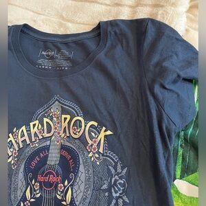 Hard Rock Cafe Women’s Tee S/M Dark Steel Blue Gorgeous Graphic Casual Travel